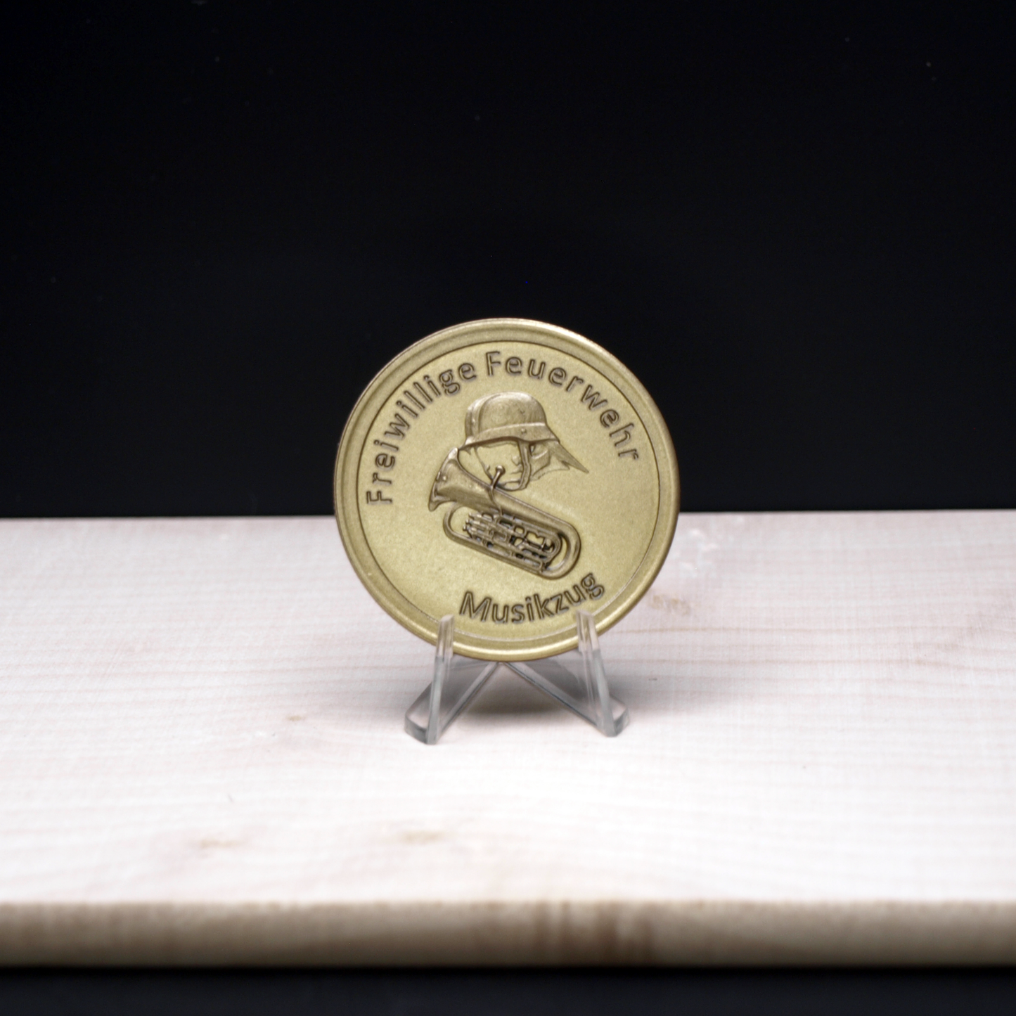 Münze mit Tiefengravur